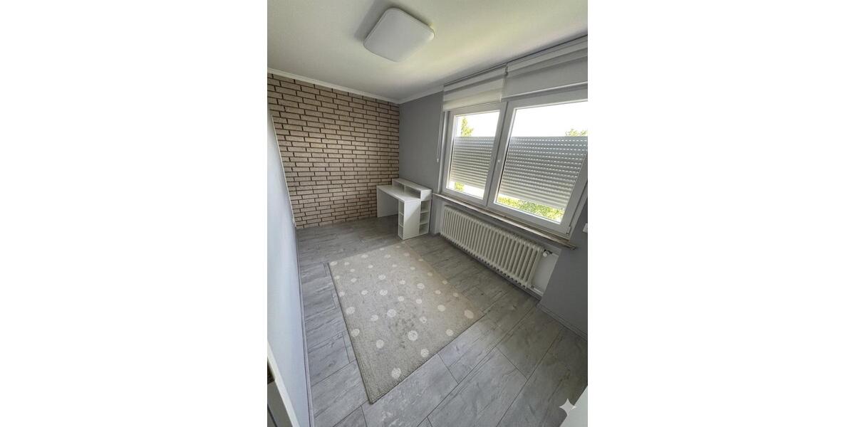 Etagenwohnung Hilchenbach - 3 Zimmer, 95 m&sup2;, 1.200&euro; | Angebot:26278498