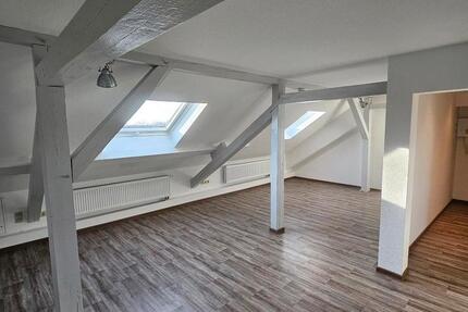 Dachgeschosswohnung in Hennigsdorf 1 zimmer