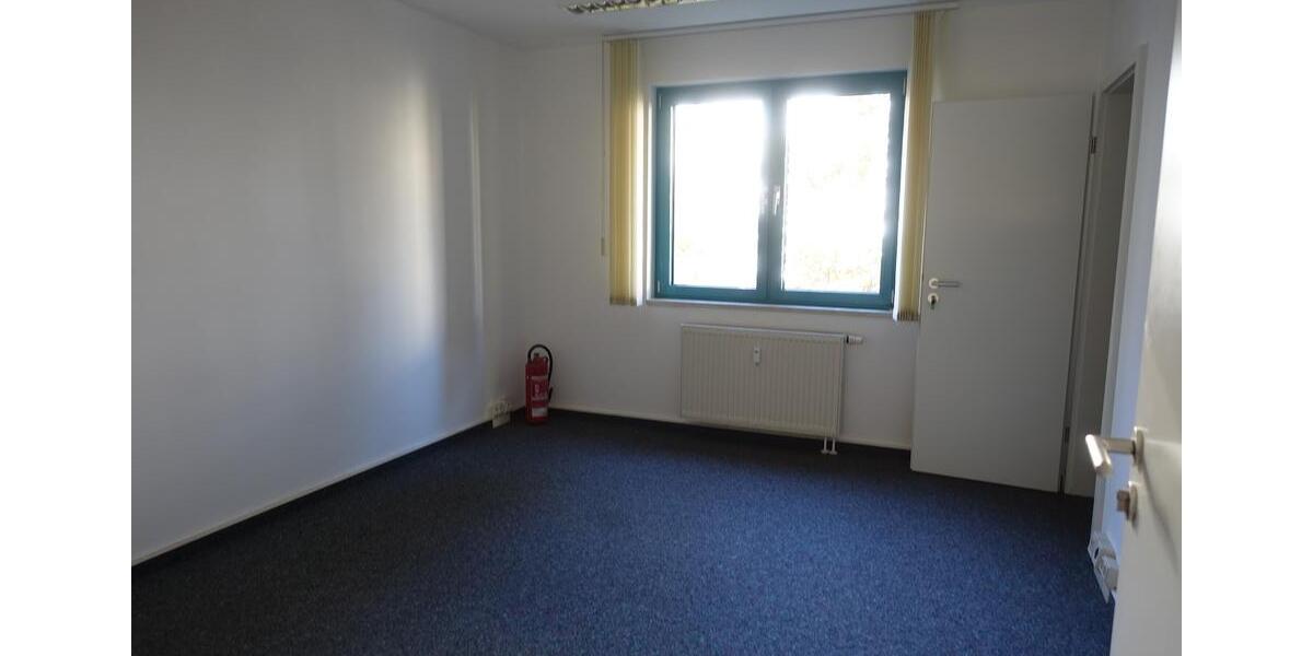 Ihr neues Büro in der Hegelstraße zimmer
