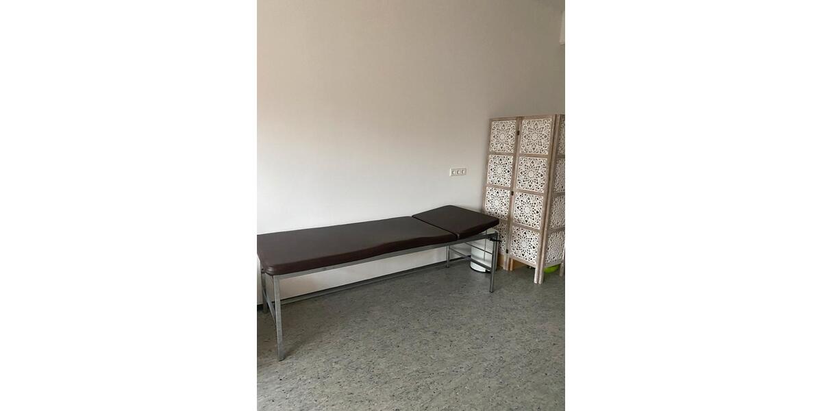 Gewerbeobjekt Villingen-Schwenningen Schwenningen - 220&euro; | Angebot:25221020