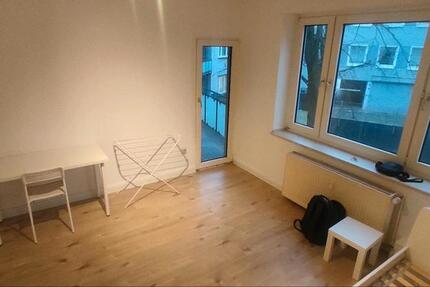 WG-Zimmer in Essen (Altendorf) – 20 m² mit Balkon