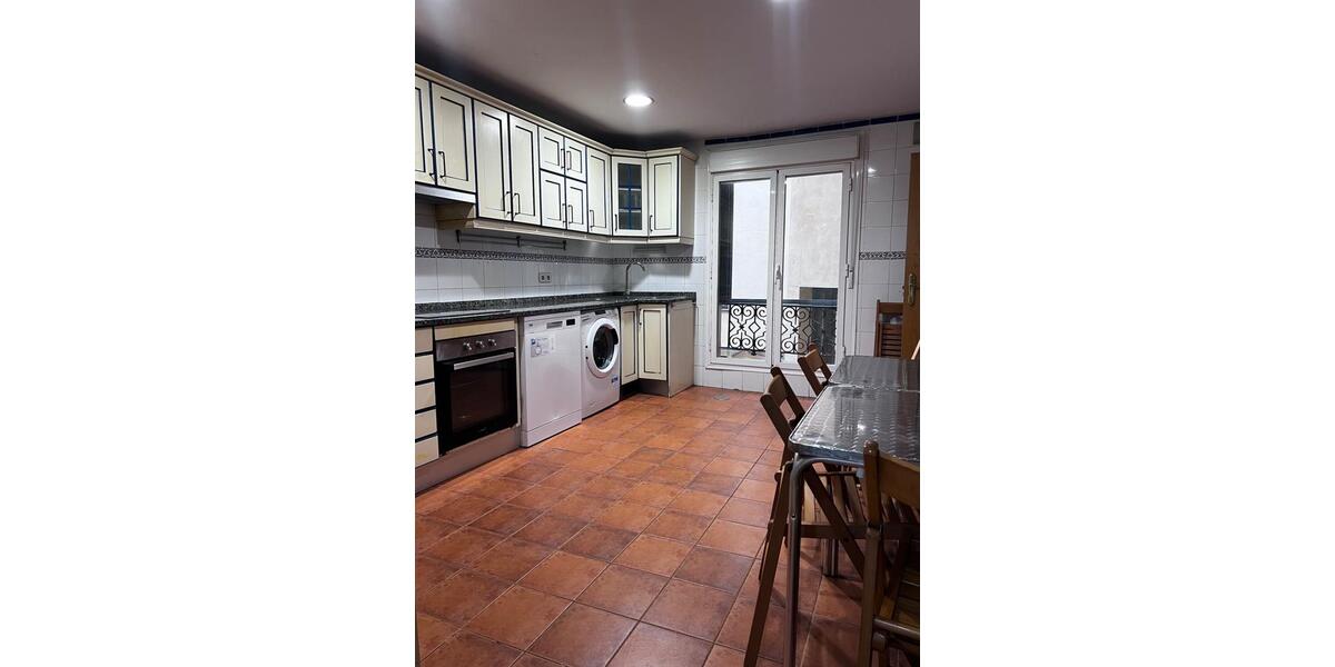 Wohnen auf Zeit Planegg - 1 Zimmer, 20 m&sup2;, 600&euro; | Angebot:26022216