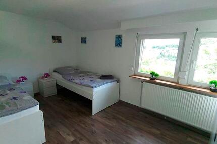 Wohnen auf Zeit Siegen Kaan-Marienborn - 3 Zimmer, 85 m&sup2;, 17&euro; | Angebot:23811849