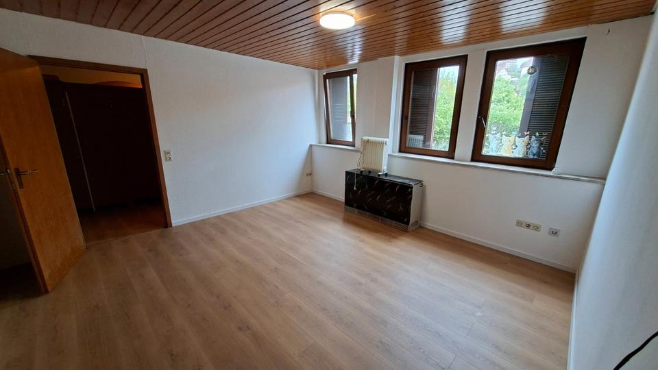 Erdgeschoßwohnung Altensteig - 2 Zimmer, 50 m&sup2;, 500&euro; | Angebot:26694127