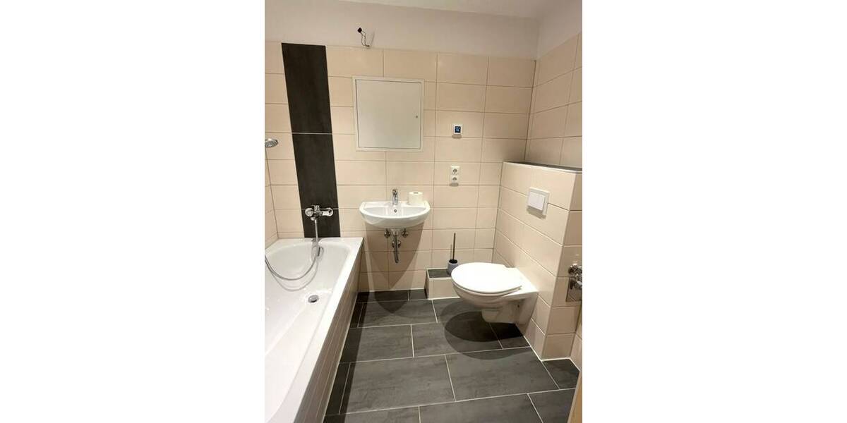Etagenwohnung Schwerin Mueßer Holz - 3 Zimmer, 57 m&sup2;, 350&euro; | Angebot:26291224