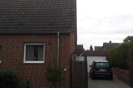 Haus Hückelhoven - 4 Zimmer, 110 m&sup2;, 1.150&euro; | Angebot:24537381