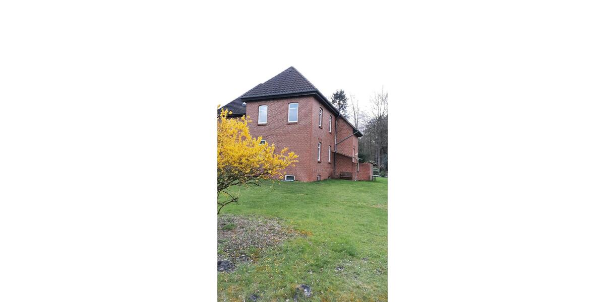 Etagenwohnung Walsrode - 3 Zimmer, 90 m&sup2;, 670&euro; | Angebot:25964861