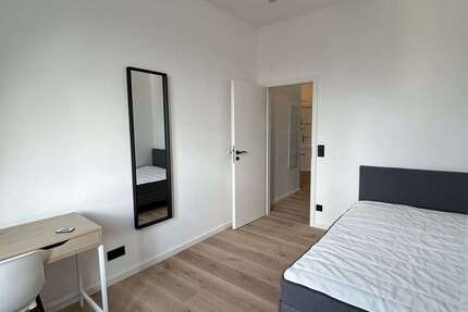 Zimmer Frankfurt Sachsenhausen Süd - 705&euro; | Angebot:27070289