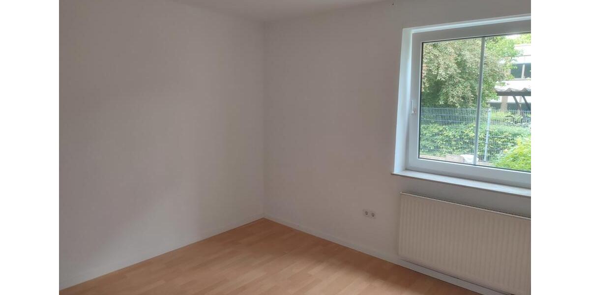 Erdgeschoßwohnung Rinteln - 3 Zimmer, 82 m&sup2;, 800&euro; | Angebot:26636510