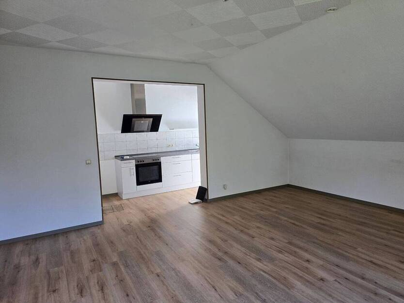 gepflegte Wohnung mit Einbauküche
