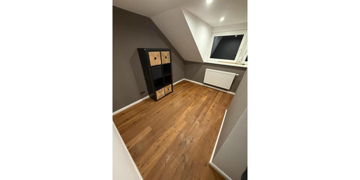 Reihenhaus Trier West-Pallien - 4.5 Zimmer, 135 m&sup2;, 1.850&euro; | Angebot:26049824