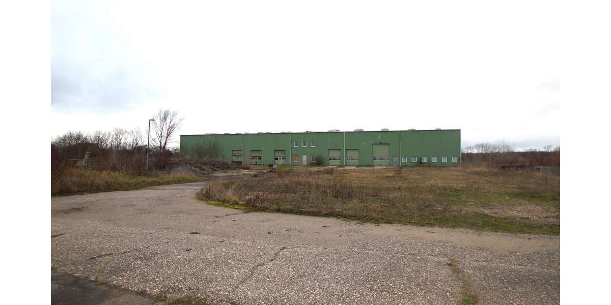 ++Gewerbehof mit Lagerhalle und Bürohaus an der B186++ zimmer