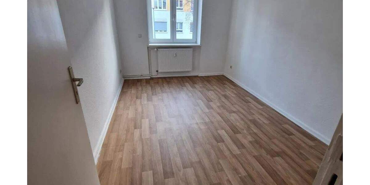 Etagenwohnung Berlin Spandau - 4 Zimmer, 85 m&sup2;, 815&euro; | Angebot:26725980