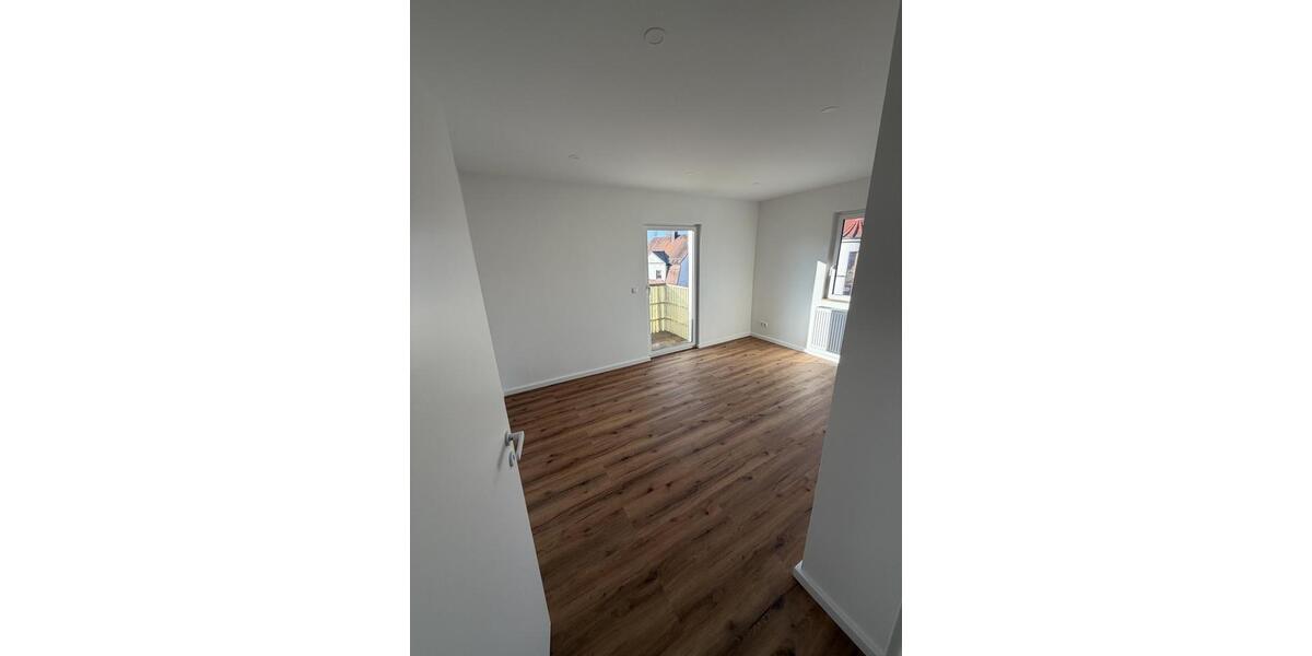 Etagenwohnung Heroldsberg - 3.5 Zimmer, 80 m&sup2;, 1.190&euro; | Angebot:24653306