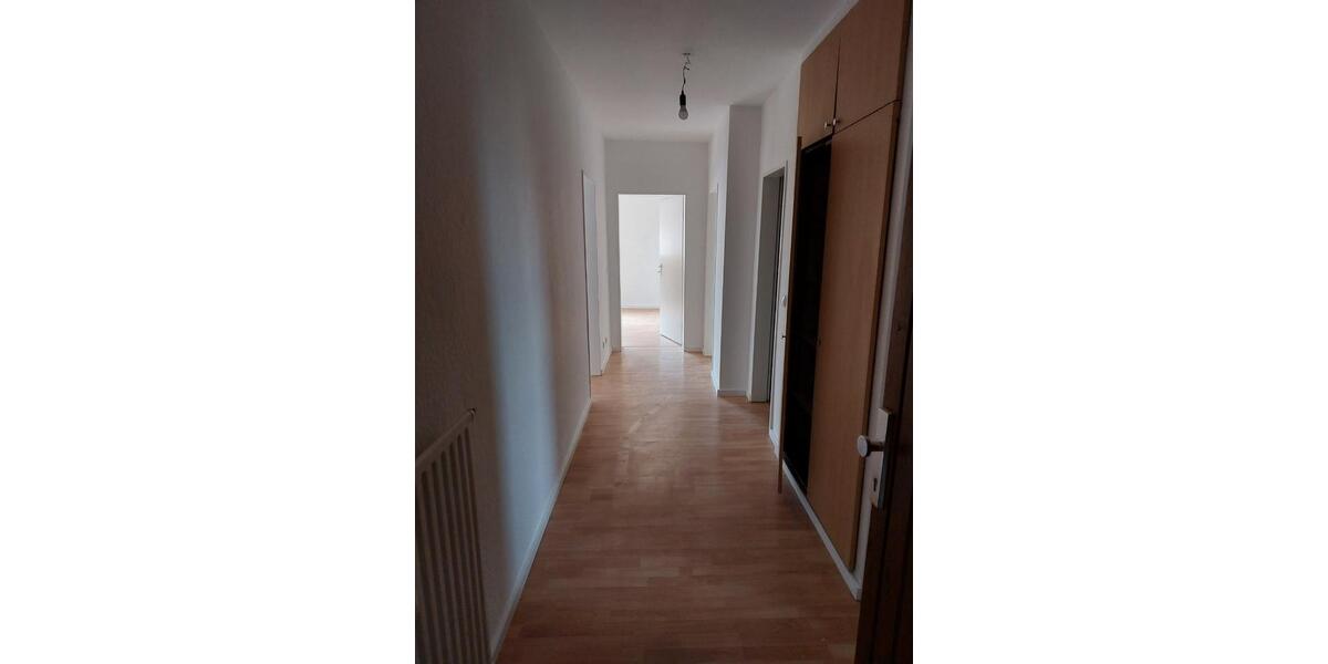 Etagenwohnung Ratzeburg - 3 Zimmer, 67 m&sup2;, 742&euro; | Angebot:26585918