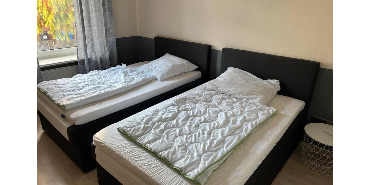 Wohnen auf Zeit Leverkusen Opladen - 3 Zimmer, 120 m&sup2;, 120&euro; | Angebot:23492267