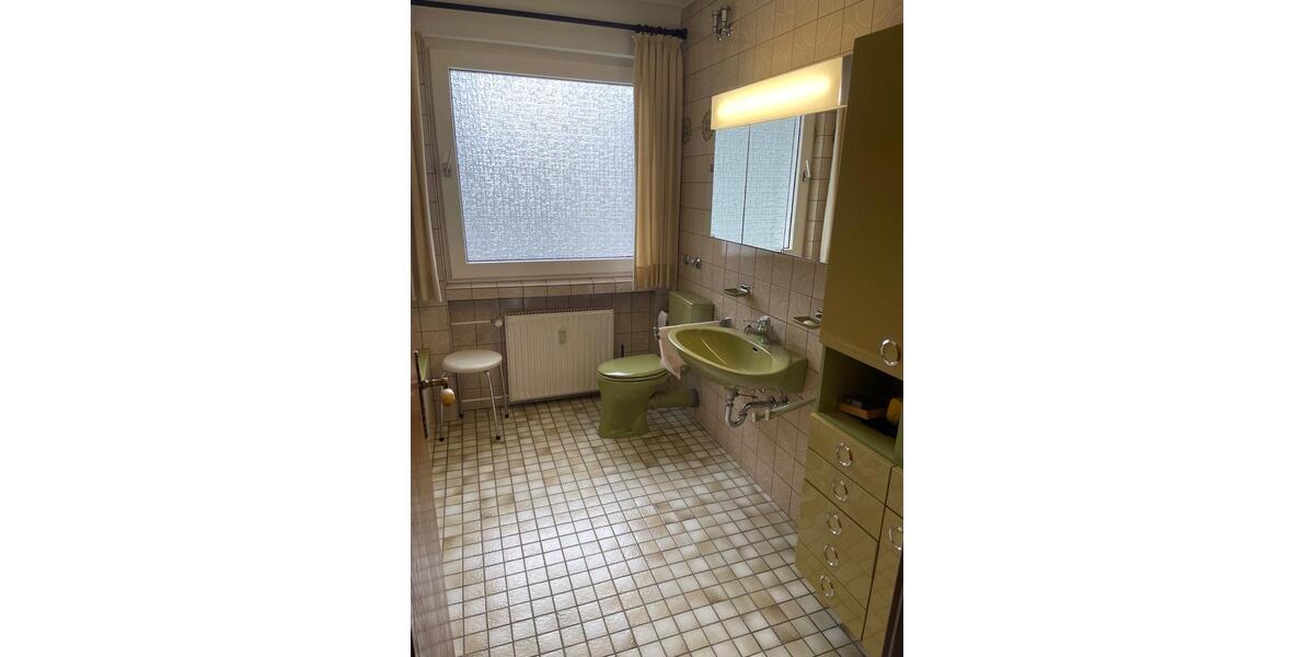Wohnen auf Zeit Dortmund Aplerbeck - 3 Zimmer, 100 m&sup2;, 1.500&euro; | Angebot:26488451