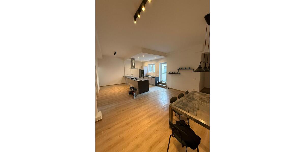 Etagenwohnung Dossenheim - 1 Zimmer, 30 m&sup2;, 650&euro; | Angebot:23750055