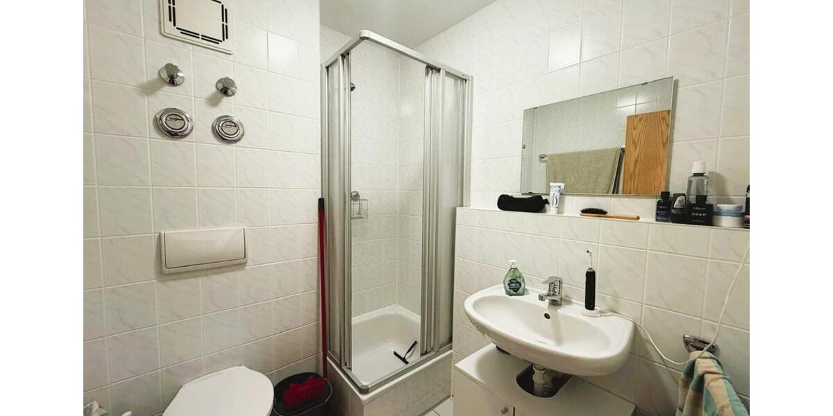 Etagenwohnung Hof Altstadt - 1 Zimmer, 38 m&sup2;, 350&euro; | Angebot:26181808