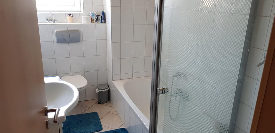 Dachgeschoßwohnung Werdohl - 4 Zimmer, 98 m&sup2;, 600&euro; | Angebot:26148087