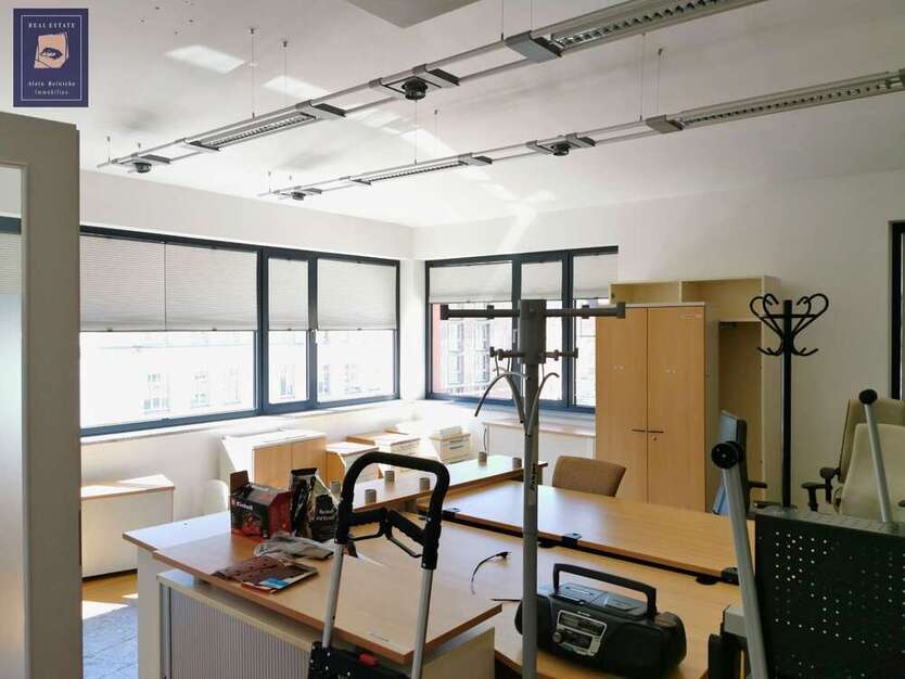 PenthouseWohnung mit großer Dachterrasse am Opernplatz