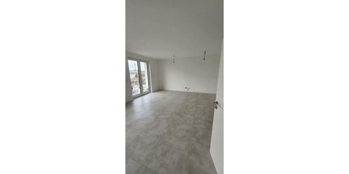 Mehrfamilienhaus, Wohnhaus Zossen Nächst Neuendorf - 4 Zimmer, 138 m&sup2;, 2.055&euro; | Angebot:25746608