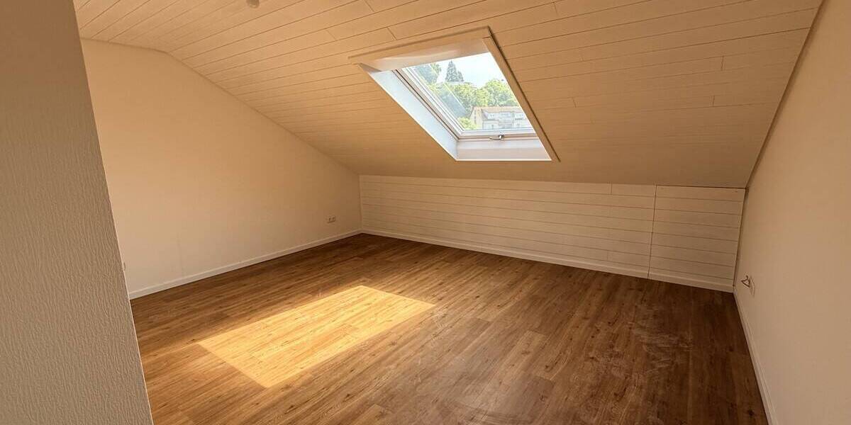 Etagenwohnung Ettenheim - 2 Zimmer, 89 m&sup2;, 955&euro; | Angebot:26616504