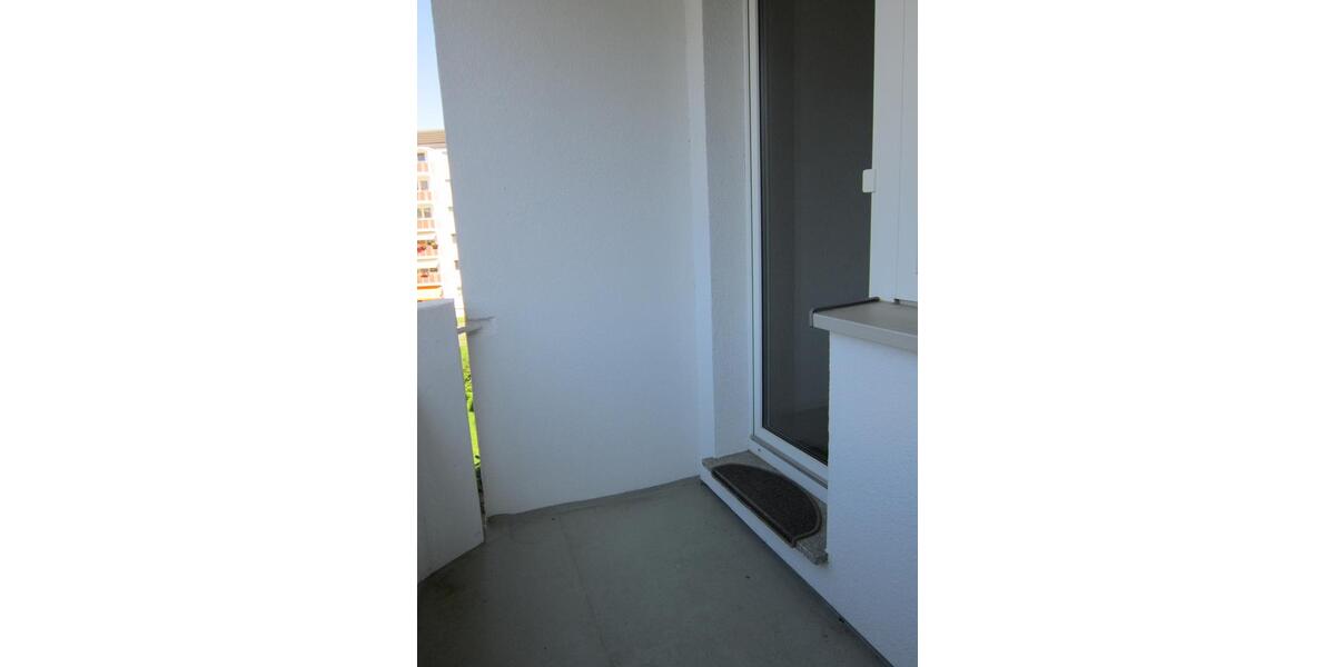 Etagenwohnung Crimmitschau - 4 Zimmer, 87 m&sup2;, 589&euro; | Angebot:19635396