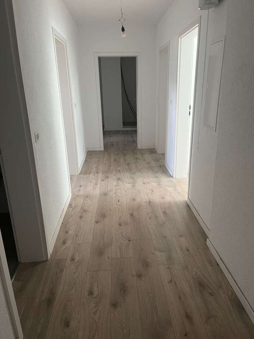 Wohnung zum Mieten in Koblenz Altstadt 890 € 90 m² 5 zimmer