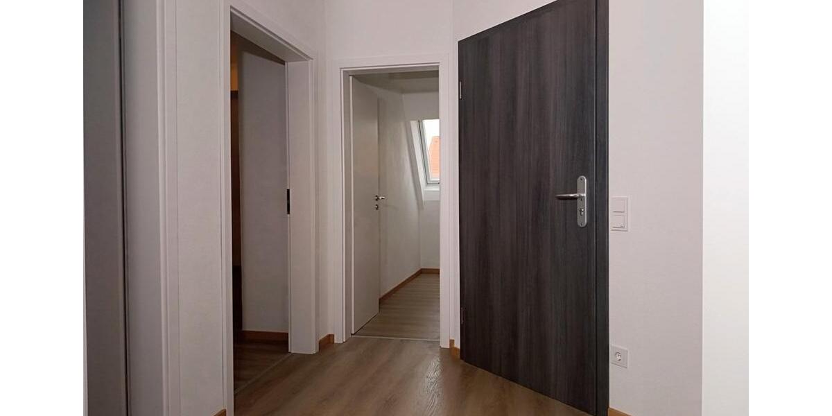 Etagenwohnung Nürnberg Almoshof - 2 Zimmer, 68 m&sup2;, 860&euro; | Angebot:26644981