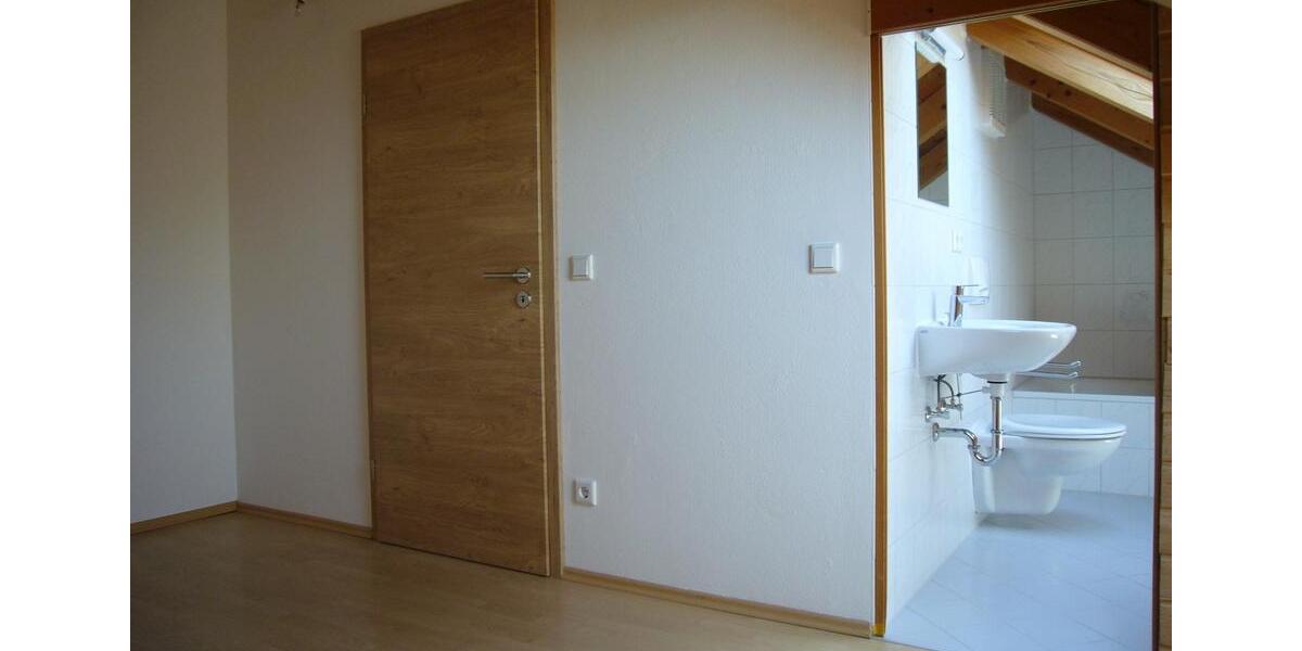 Reihenhaus Schwindegg - 5 Zimmer, 140 m&sup2;, 1.550&euro; | Angebot:24456413