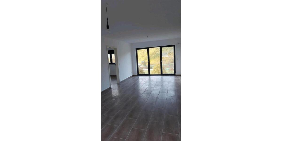 Etagenwohnung Osburg - 4 Zimmer, 100 m&sup2;, 800&euro; | Angebot:26701694