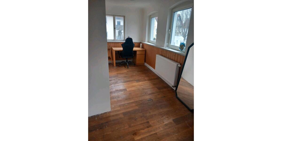 Einfamilienhaus Laichingen - 7 Zimmer, 159 m&sup2;, 1.700&euro; | Angebot:25055511