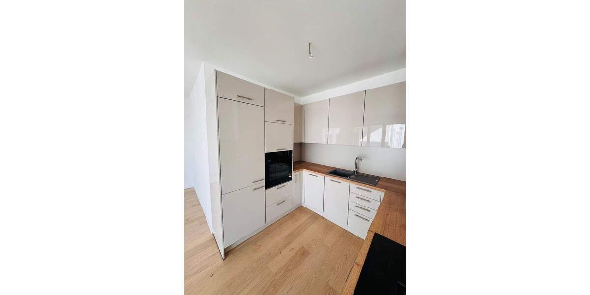 Etagenwohnung Berlin Prenzlauer Berg - 2 Zimmer, 61 m&sup2;, 1.443&euro; | Angebot:26796565