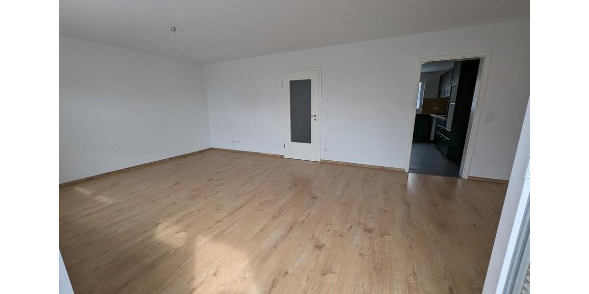 Reihenhaus Delitzsch - 4 Zimmer, 120 m&sup2;, 1.399&euro; | Angebot:25501585