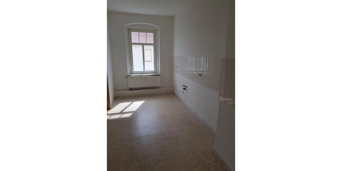 Etagenwohnung Löbau - 2 Zimmer, 51 m&sup2;, 230&euro; | Angebot:26019589