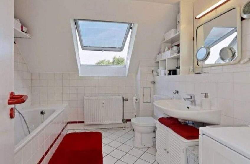 Attraktives 3-Zimmer-Apartment mit Balkon in Krefeld Stadtmitte 3 zimmer