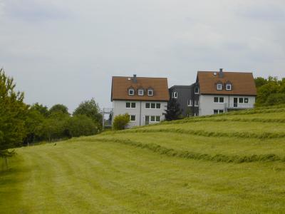 Schöne Apartmentwohnung in idyllischer, ruhiger Lage nahe Jena - Appartement Stadtroda | Angebot:27280639