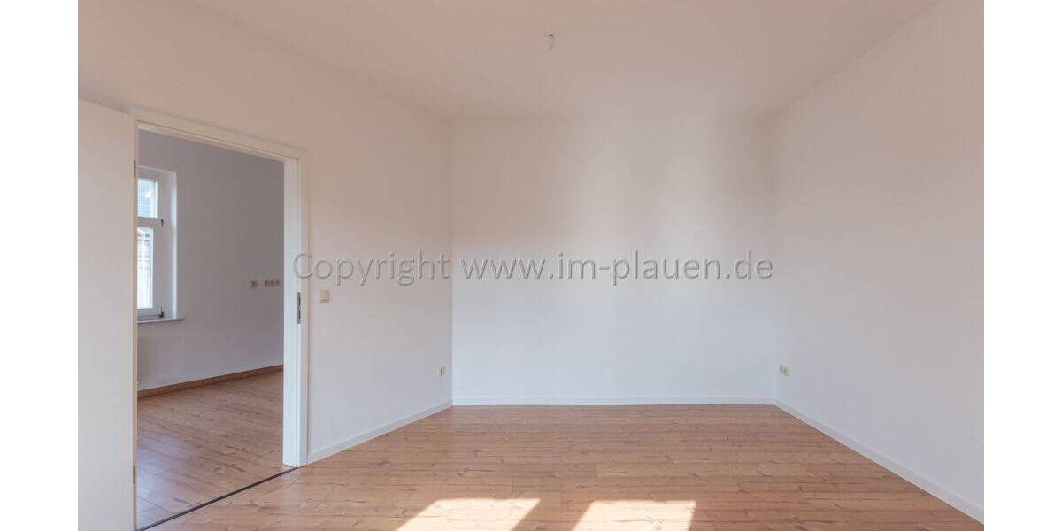 Etagenwohnung Plauen Stadtmitte - 2 Zimmer, 65 m&sup2;, 380&euro; | Angebot:26834910