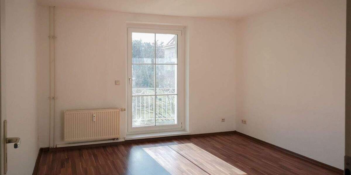 Etagenwohnung Hoyerswerda Knappenrode - 2 Zimmer, 53 m&sup2;, 299&euro; | Angebot:25670476