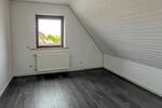 Dachgeschoßwohnung Lüneburg Ebensberg - 4 Zimmer, 105 m&sup2;, 1.450&euro; | Angebot:26412794