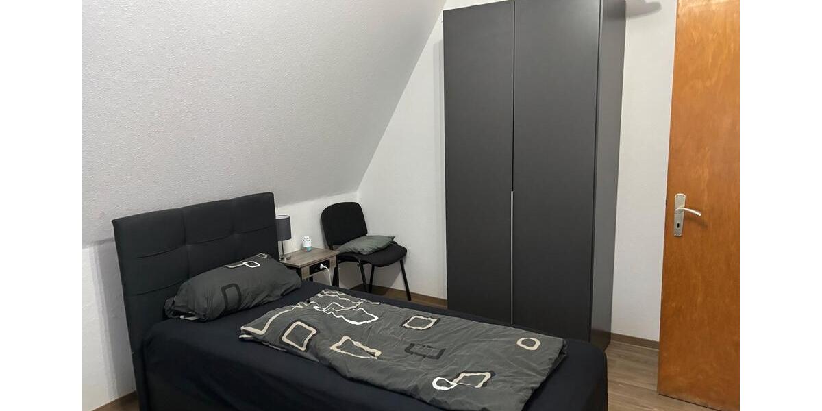 Erdgeschoßwohnung Meppen - 7 Zimmer, 120 m&sup2;, 25&euro; | Angebot:25719854