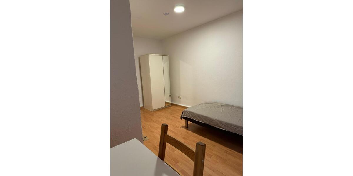 Wohnen auf Zeit Linnich - 1 Zimmer, 15 m&sup2;, 400&euro; | Angebot:24974382