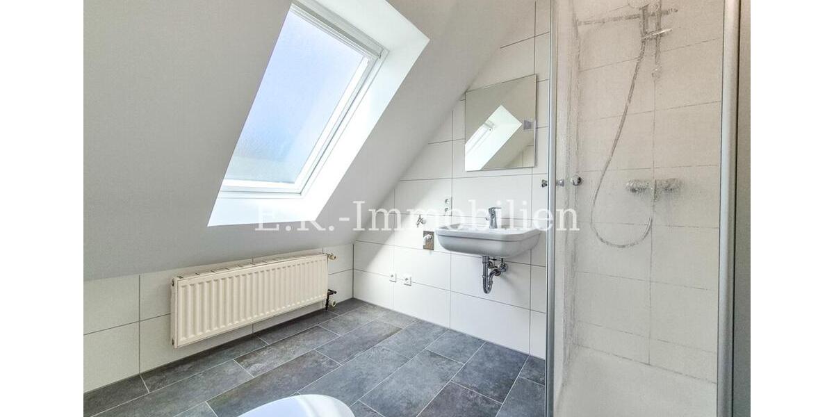 Dachgeschoßwohnung Rhauderfehn - 2 Zimmer, 45 m&sup2;, 520&euro; | Angebot:25919288