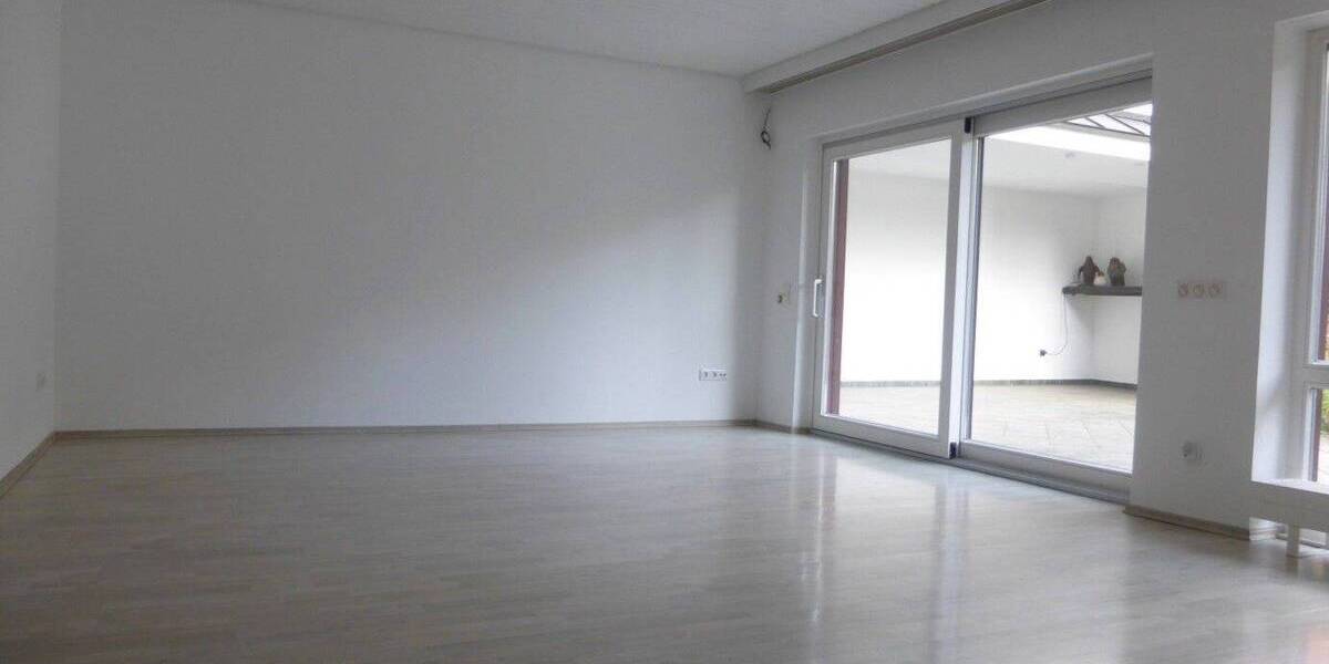 Etagenwohnung Nürnberg Mögeldorf - 4 Zimmer, 126 m&sup2;, 1.360&euro; | Angebot:26585098