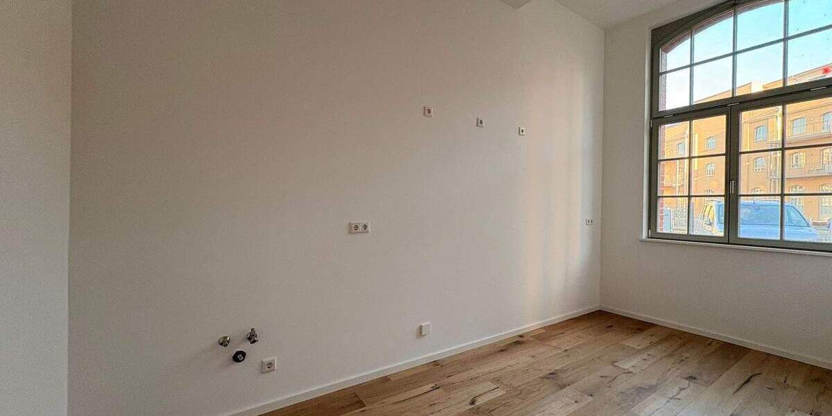 Familientraum! Erstbezug im 140m²- Reihenhaus mit eigenem Garten! 4 zimmer