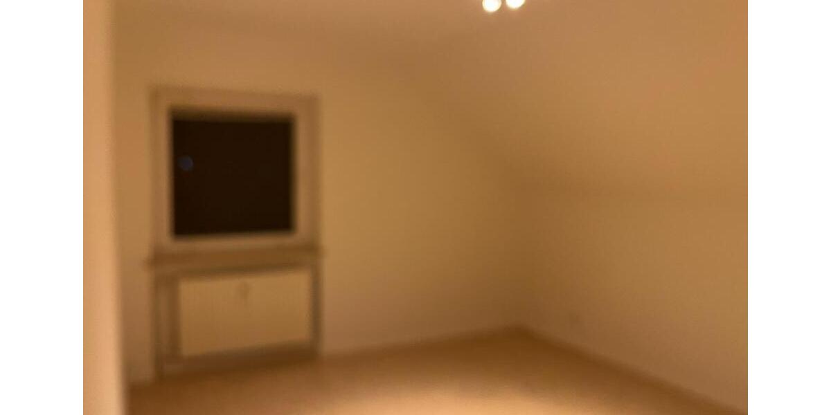 Wohnen in schöner 2er WG in Adendorf. 16.5 zimmer