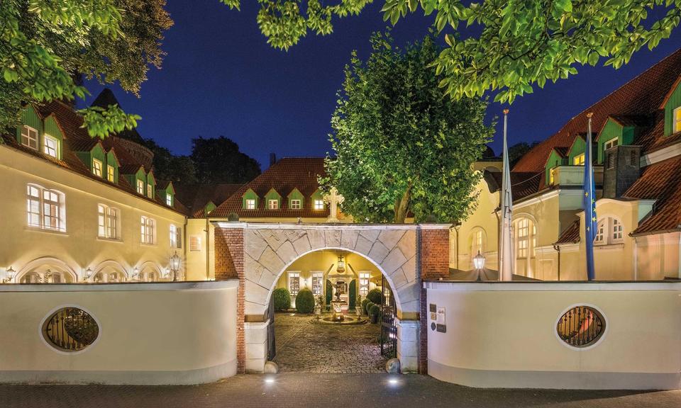 Wohnen auf Zeit Recklinghausen - 3 Zimmer, 90 m&sup2;, 1.800&euro; | Angebot:24308325