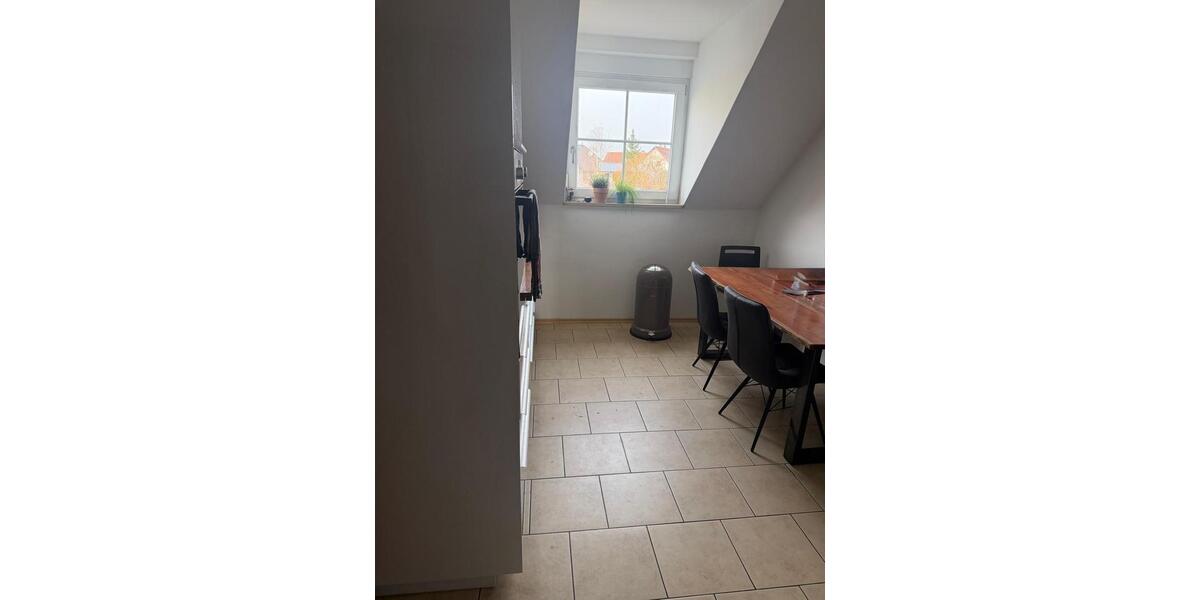 Dachgeschoßwohnung Nittenau - 3 Zimmer, 78 m&sup2;, 730&euro; | Angebot:25641656