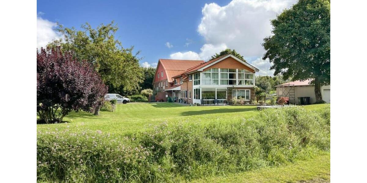 Einfamilienhaus Handewitt - 5 Zimmer, 256 m&sup2;, 2.400&euro; | Angebot:24754204